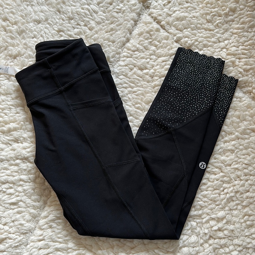 Lululemon size 4 black leggings